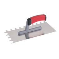 FESTA rozsdamentes fogazott simító gumírozott nyéllel, 280×130 mm, O16-os fogazat