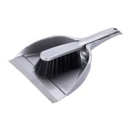 Sperű és lapát készlet gumicsíkkal, műanyag