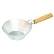 Kőműves serpenyő 160 mm