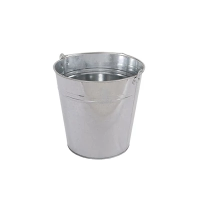 Horganyzott vödör 15 l